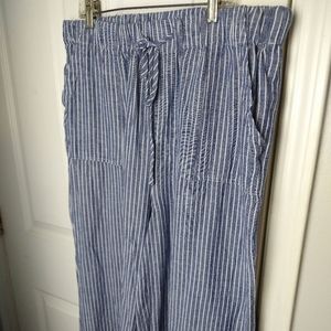 Thread and supply blue white striped wide leg elastic waist pull on pants. XXL